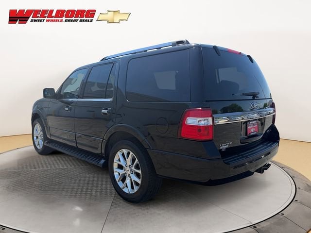 Used 2016 Ford Expedition Limited with VIN 1FMJU2AT5GEF37713 for sale in Glencoe, Minnesota