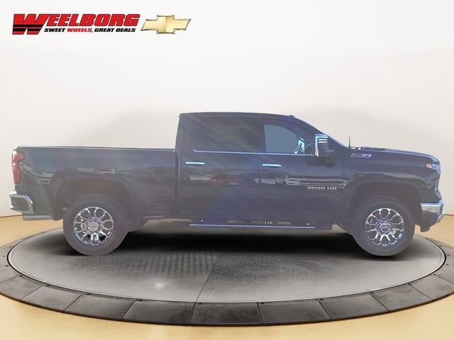 2026 Chevrolet Silverado 3500 HD LTZ - Photo 6