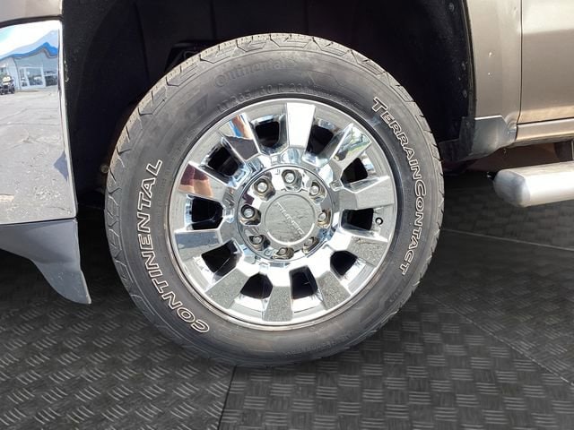 2015 Chevrolet Silverado 2500HD LT - Photo 9