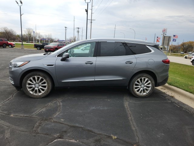 Used 2020 Buick Enclave Premium with VIN 5GAEVBKW2LJ136523 for sale in Glencoe, MN
