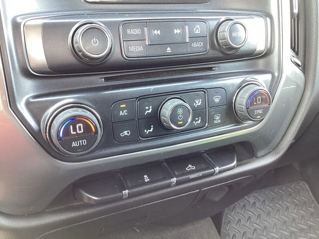 2015 Chevrolet Silverado 2500HD LT - Photo 17