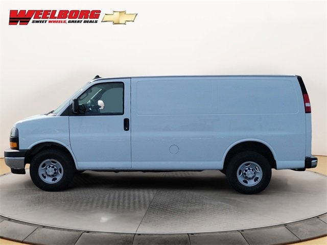 Used 2021 Chevrolet Express Cargo Work Van with VIN 1GCWGAFP2M1202452 for sale in Glencoe, MN