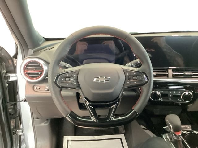 2026 Chevrolet Trax RS - Photo 6
