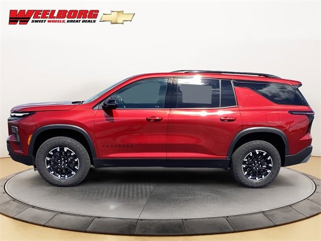 Used 2024 Chevrolet Traverse Z71 with VIN 1GNEVJKS2RJ167695 for sale in Glencoe, Minnesota