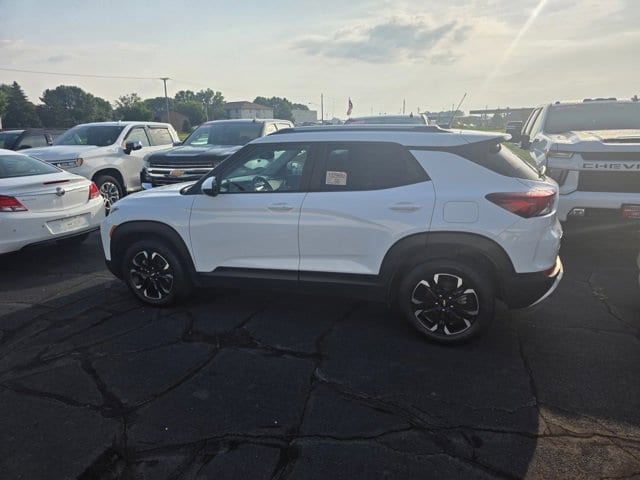 Used 2021 Chevrolet Trailblazer LT with VIN KL79MPSL6MB116838 for sale in Glencoe, Minnesota