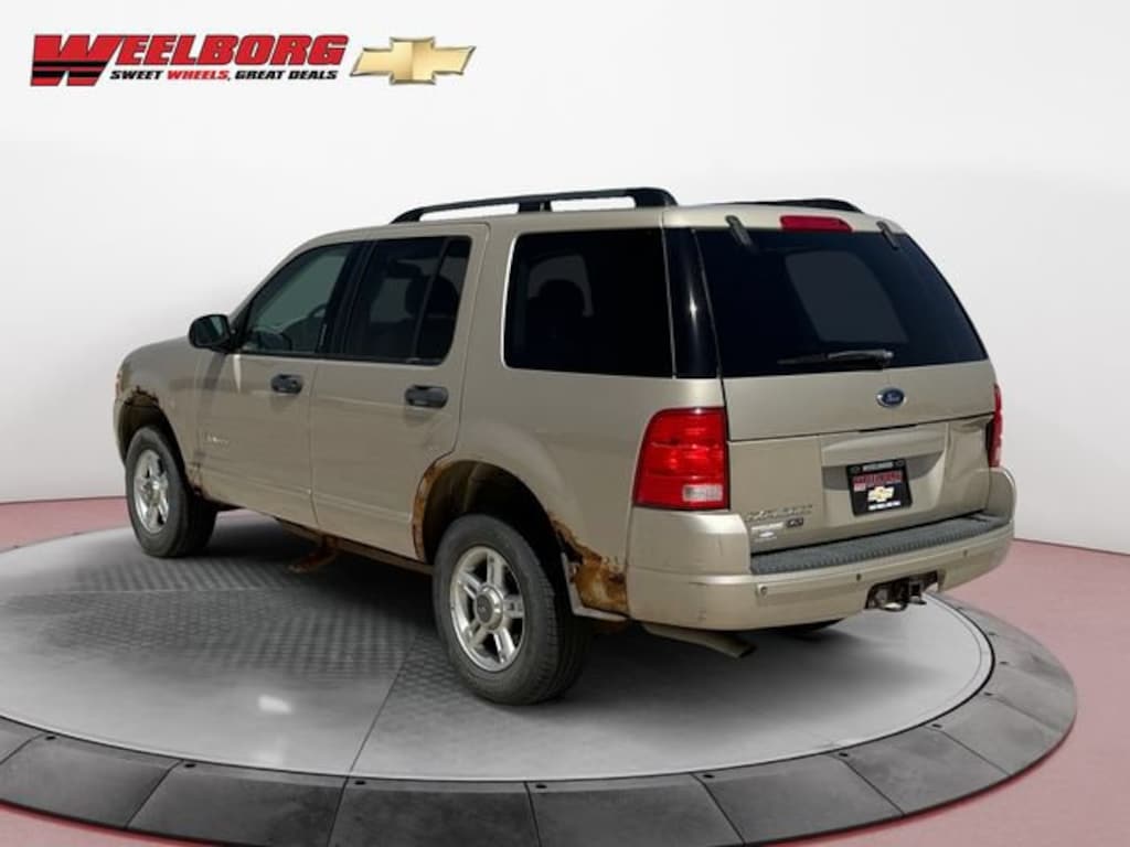Used 2004 Ford Explorer XLT SUV