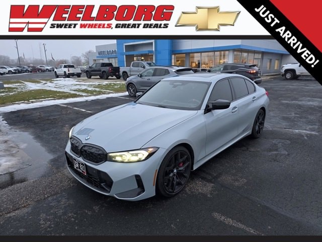 2025 BMW 3 Series M340i's photo