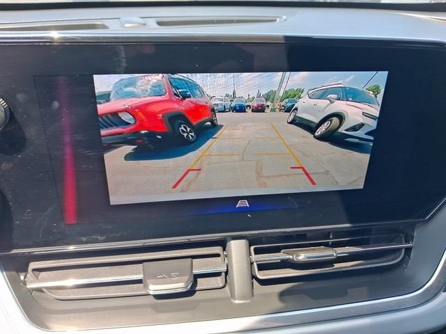 2025 Chevrolet Trax LT - Photo 16
