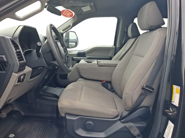 2022 Ford F-350 Super Duty XLT - Photo 10