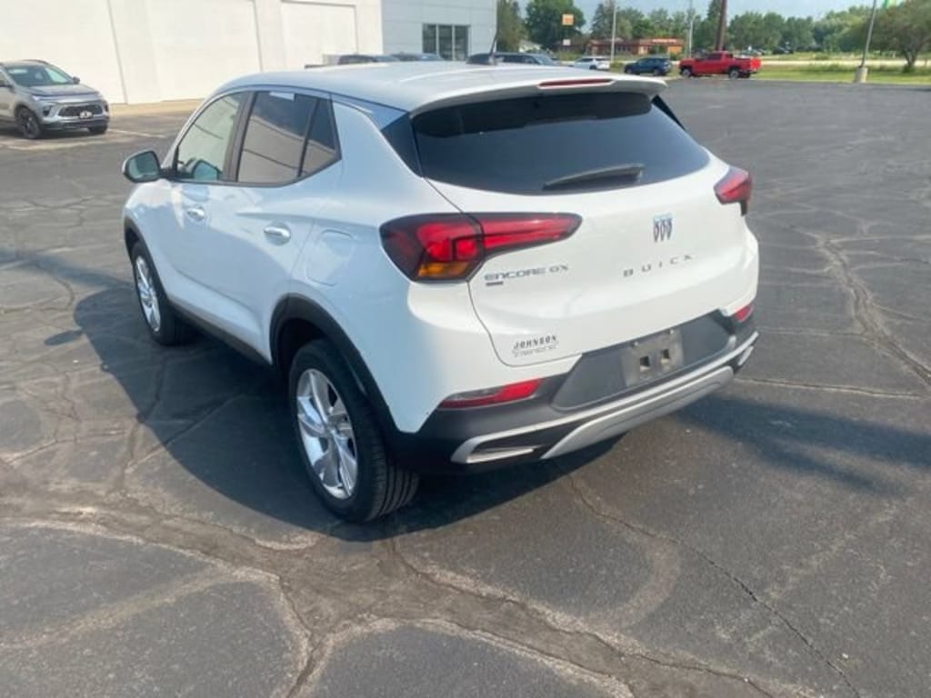 Used 2024 Buick Encore GX Preferred SUV