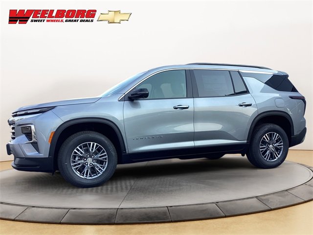 2026 Chevrolet Traverse photo 2