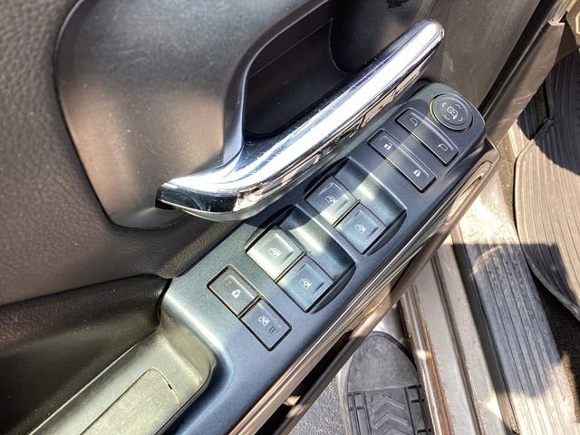 2015 Chevrolet Silverado 2500HD LT - Photo 12