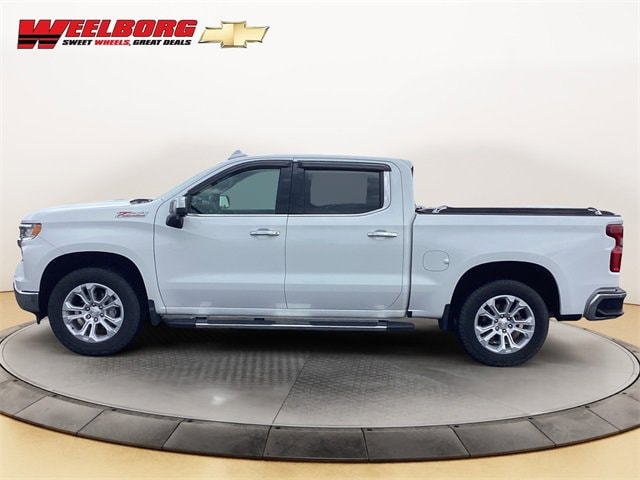 Used 2022 Chevrolet Silverado 1500 LTZ with VIN 2GCUDGED3N1518061 for sale in Glencoe, Minnesota