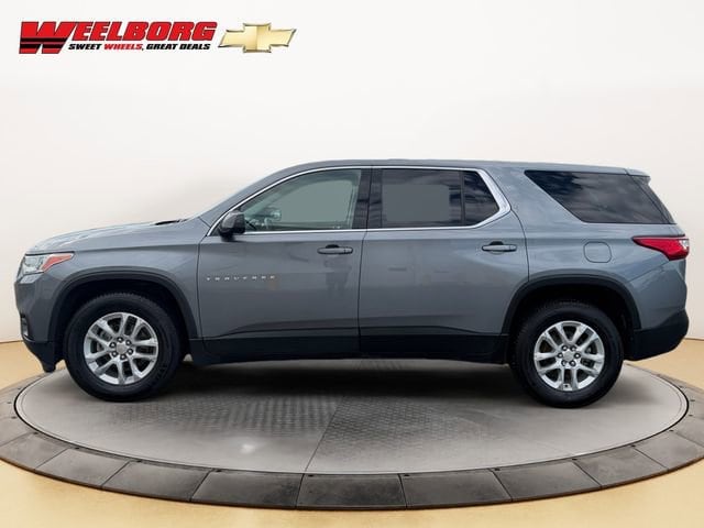 Used 2019 Chevrolet Traverse LS with VIN 1GNERFKW7KJ101346 for sale in Glencoe, Minnesota