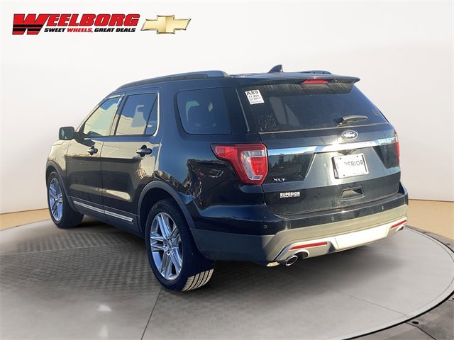 2017 Ford Explorer XLT photo 3