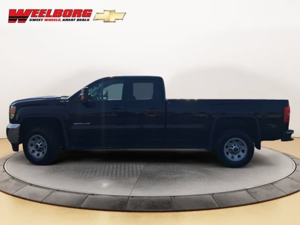 Used 2017 GMC