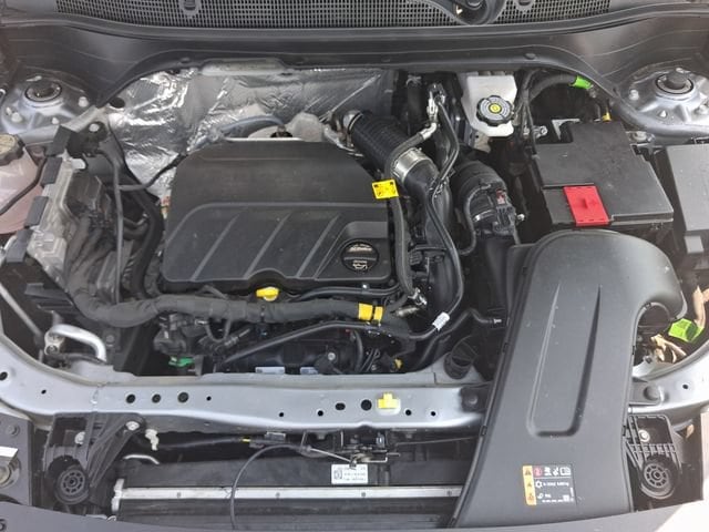 2025 Chevrolet Trax LT - Photo 25