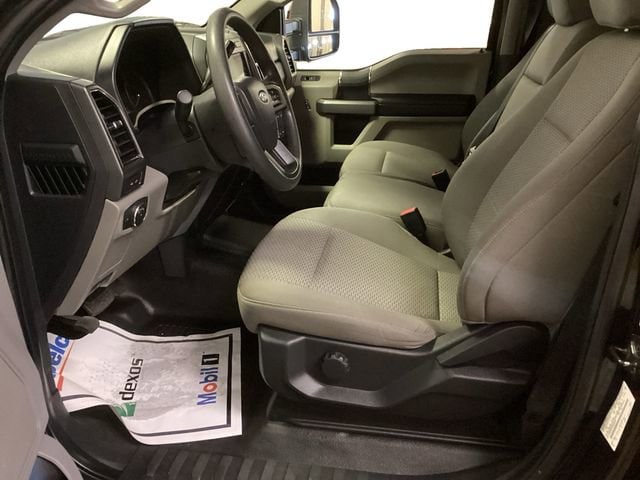 2022 Ford F-350 Super Duty XLT - Photo 10