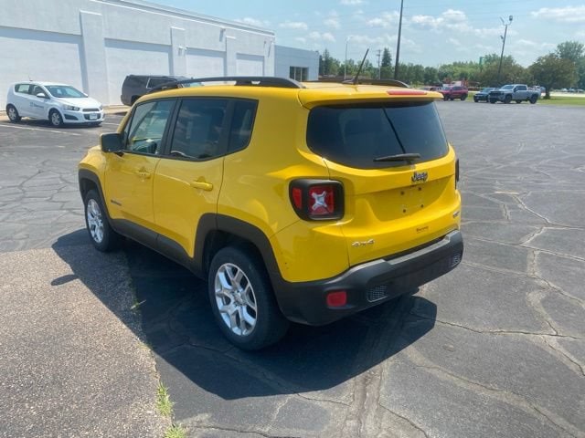 Used 2016 Jeep Renegade Latitude with VIN ZACCJBBT5GPE34495 for sale in Glencoe, Minnesota