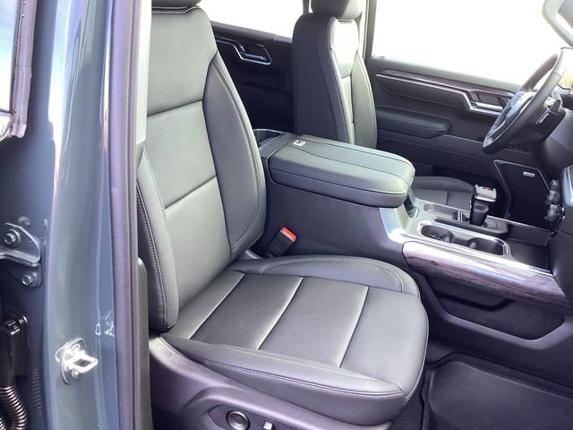 2026 Chevrolet Silverado 1500 LTZ - Photo 26
