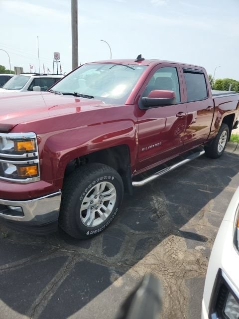 Used 2015 Chevrolet Silverado 1500 LT with VIN 3GCUKREC9FG138272 for sale in Glencoe, Minnesota