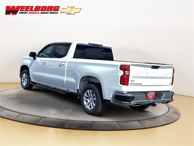 2023 Chevrolet Silverado 1500 LT photo 3