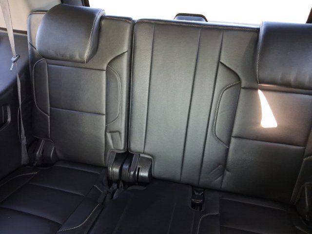 Used 2019 Chevrolet Tahoe LT with VIN 1GNSKBKC5KR381694 for sale in Glencoe, Minnesota