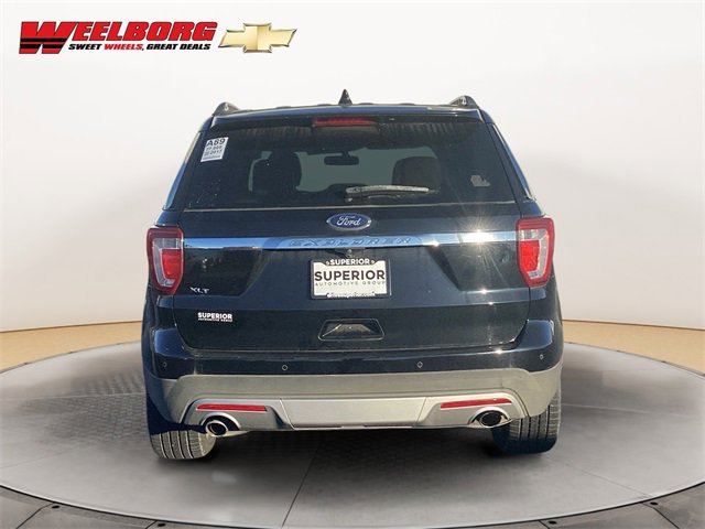 2017 Ford Explorer XLT photo 4