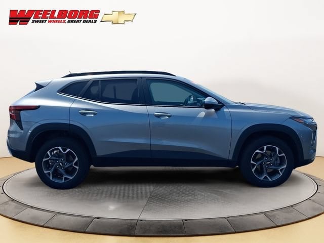 2025 Chevrolet Trax LT - Photo 6