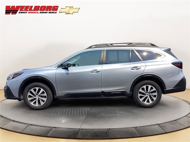 Used 2022 Subaru Outback Premium with VIN 4S4BTAFCXN3214311 for sale in Glencoe, Minnesota