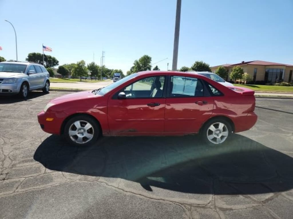 Used 2007 Ford Focus S Sedan