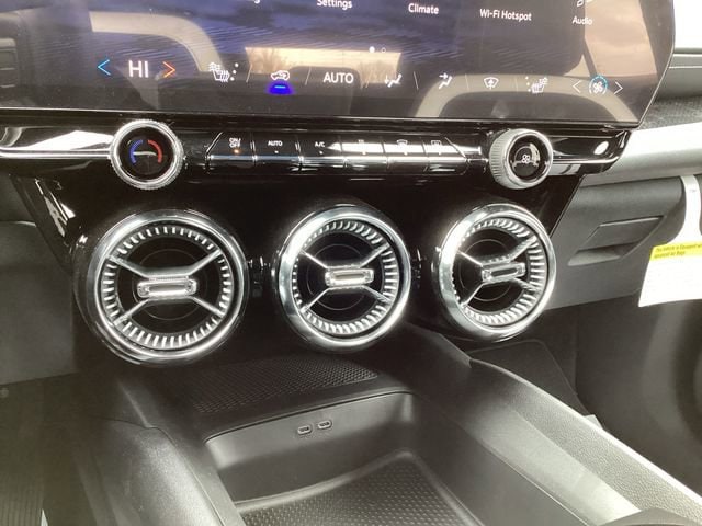 2026 Chevrolet Blazer EV LT - Photo 18