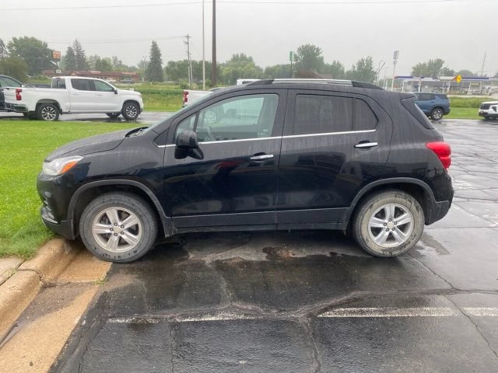Used 2017 Chevrolet Trax LT SUV