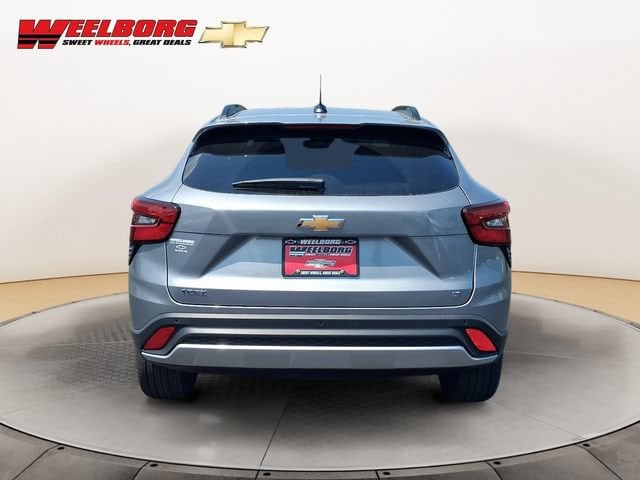 2025 Chevrolet Trax LT - Photo 4
