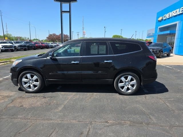 Used 2016 Chevrolet Traverse 1LT with VIN 1GNKVGKD5GJ248808 for sale in Glencoe, Minnesota
