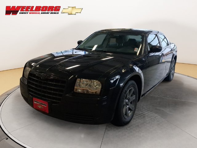 Used 2007 Chrysler 300 4dr Sdn 300 RWD Sedan