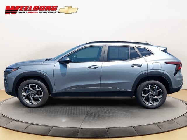 Used 2025 Chevrolet Trax LT with VIN KL77LHEP1SC187404 for sale in Glencoe, Minnesota