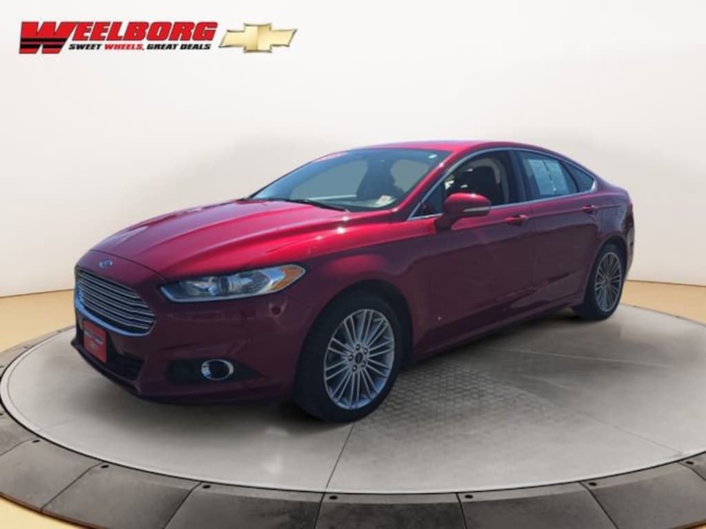 Used 2015 Ford Fusion SE Sedan