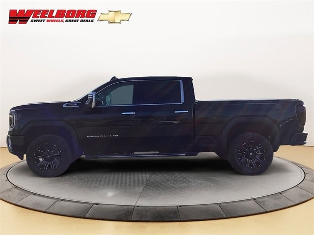 Used 2022 GMC Sierra 2500 Denali HD Denali with VIN 1GT49RE76NF343062 for sale in Glencoe, Minnesota