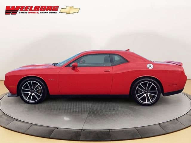 Used 2022 Dodge Challenger R/T with VIN 2C3CDZBT8NH194670 for sale in Glencoe, Minnesota