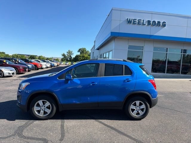 Used 2016 Chevrolet Trax LT with VIN KL7CJPSB8GB735225 for sale in New Ulm, Minnesota
