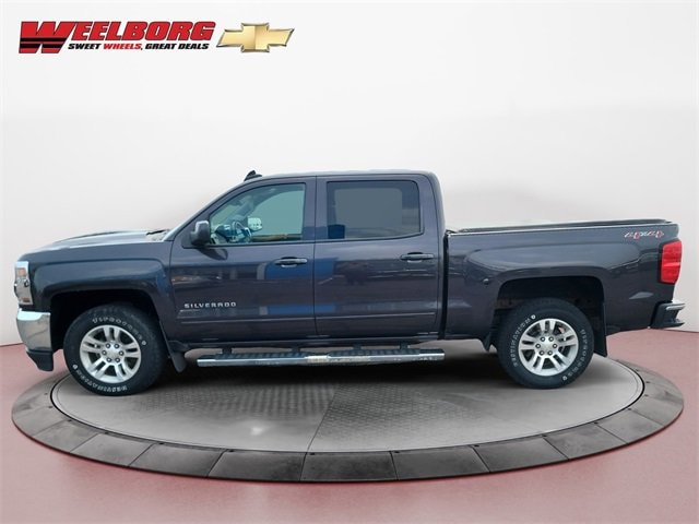 Used 2016 Chevrolet Silverado 1500 LT with VIN 3GCUKREC4GG145079 for sale in New Ulm, Minnesota