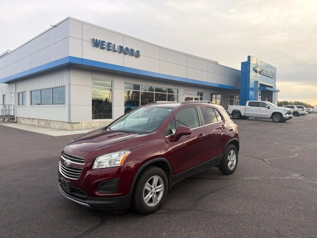 Used 2016 Chevrolet Trax LT with VIN 3GNCJPSB0GL154715 for sale in New Ulm, Minnesota