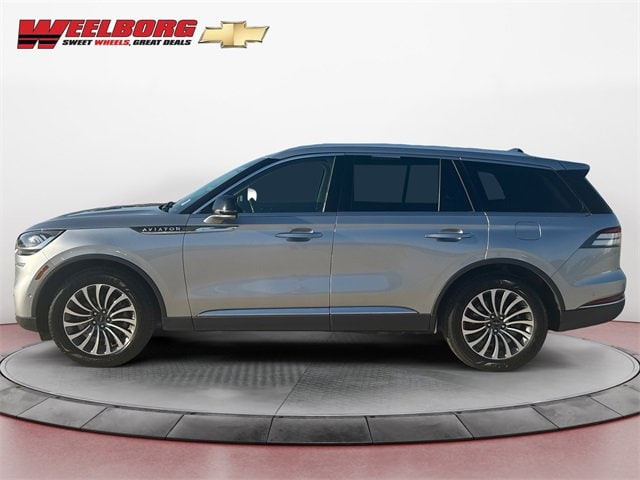 Used 2020 Lincoln Aviator Reserve with VIN 5LM5J7XC1LGL37017 for sale in New Ulm, Minnesota