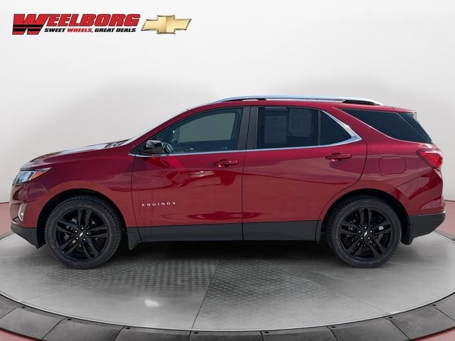 Used 2021 Chevrolet Equinox LT with VIN 2GNAXUEV5M6109487 for sale in New Ulm, Minnesota