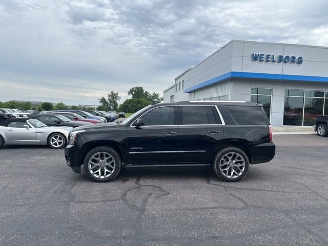Used 2017 GMC Yukon Denali with VIN 1GKS2CKJ8HR387547 for sale in New Ulm, Minnesota