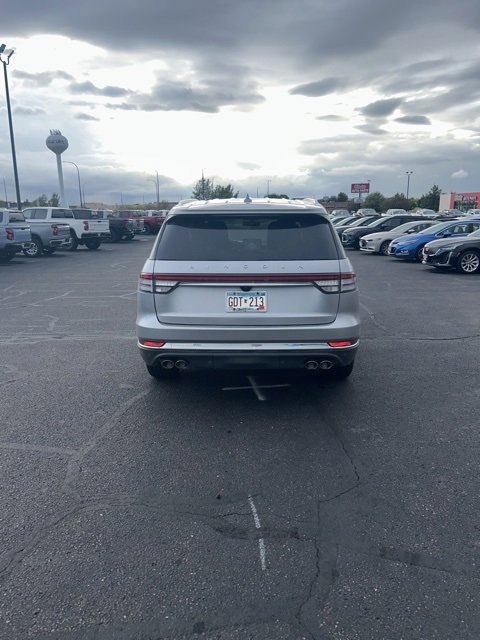 2020 Lincoln Aviator Reserve photo 3