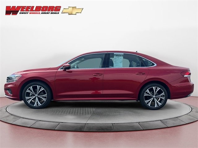 Used 2021 Volkswagen Passat SE with VIN 1VWSA7A37MC011263 for sale in New Ulm, MN