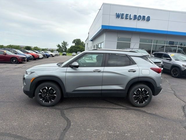 Used 2023 Chevrolet TrailBlazer LT with VIN KL79MRSL1PB153442 for sale in New Ulm, Minnesota