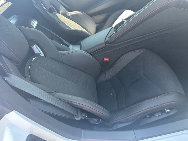2025 Chevrolet Corvette 3LT - Photo 24